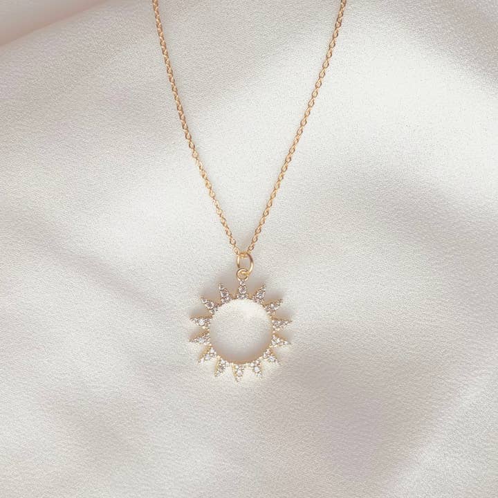 SALT by Sarah Curtis Sunburst Necklace | Sparkly Sun