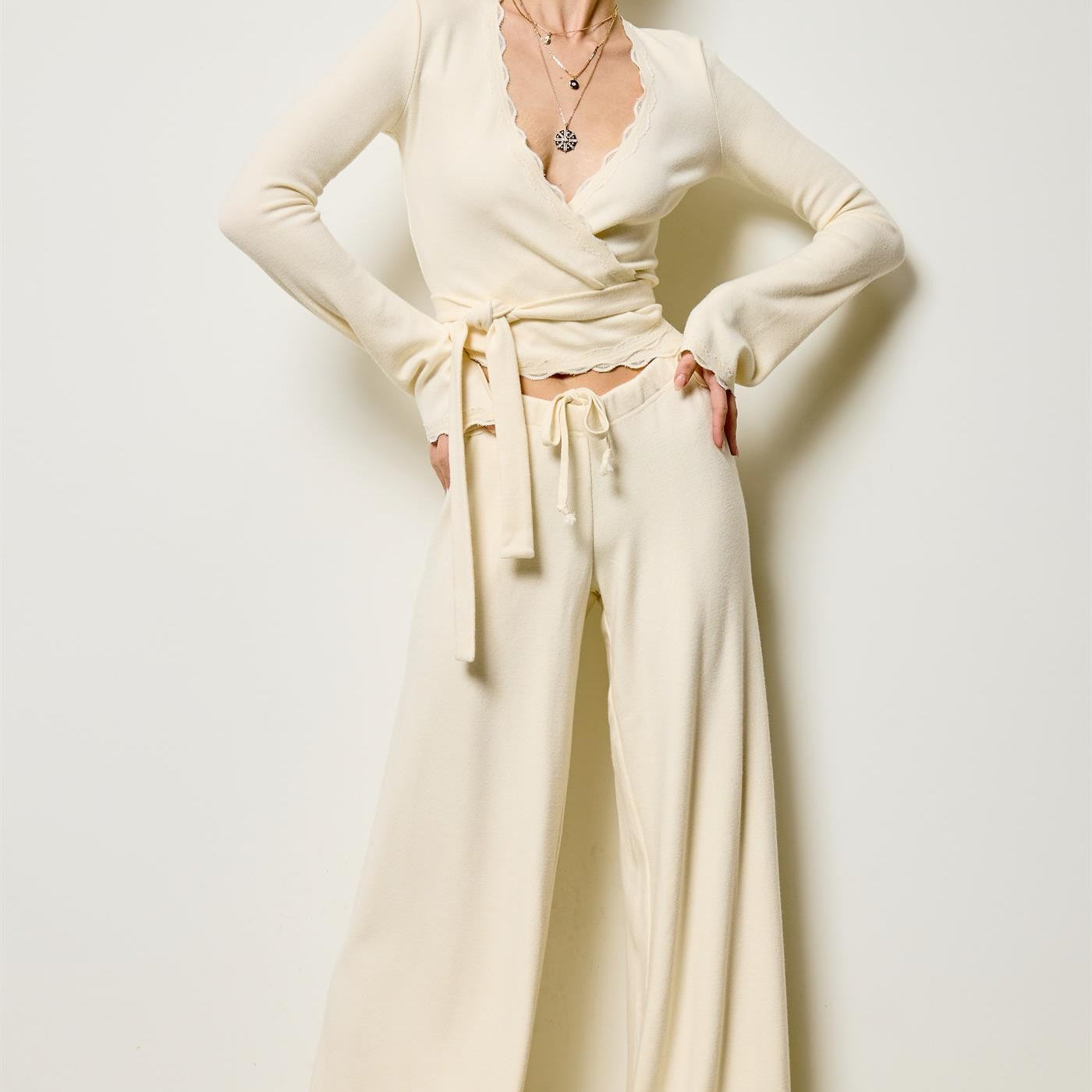 SJG Scallop Lace Trim Wrap Top And Wide Leg Pants Set