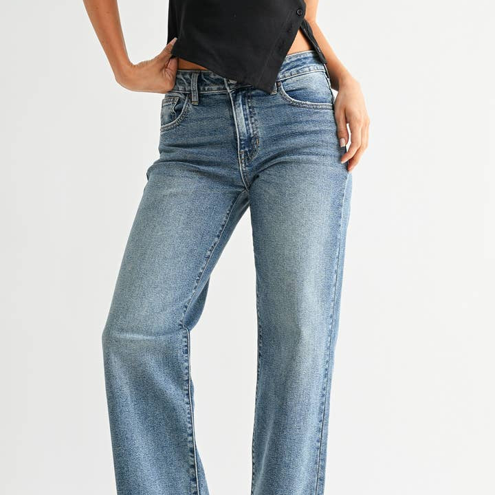 JBD Loose Low Rise Stretch Straight in Medium