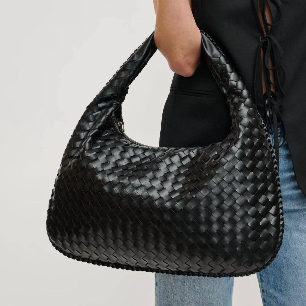 Urban Expressions Victoria Woven Hobo by Urban Expressions