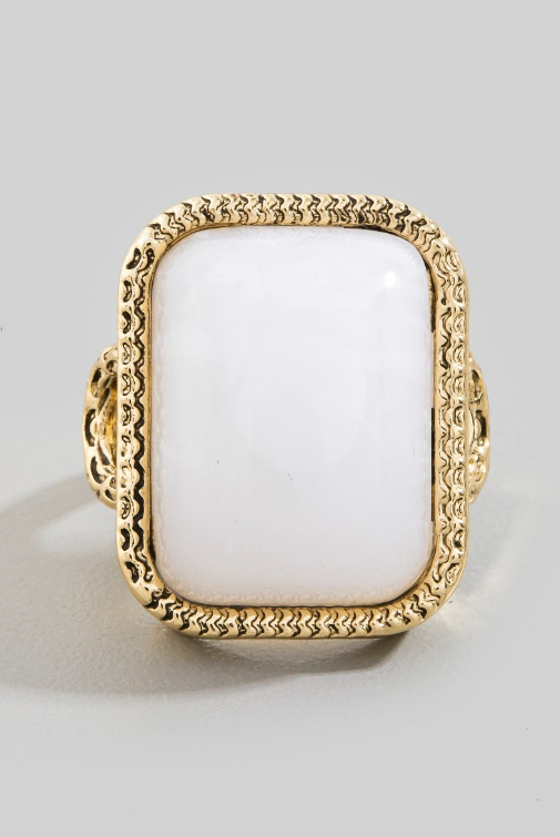 YAZ. Ornate Framed Blanc Stone Ring