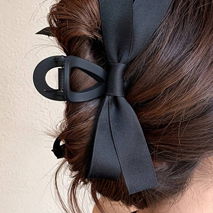Suhkasana Black Bow Decor Large Hair Claw Clip