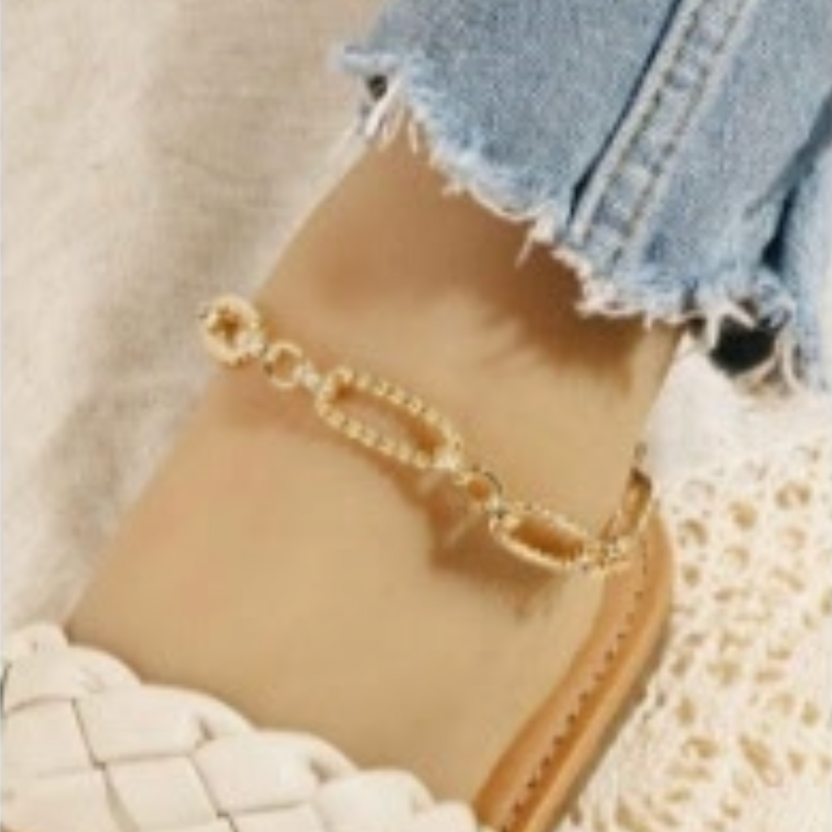 YAZ. Sparkling Oval Link Anklet