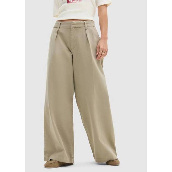 BDG Rey Wide Leg Chino