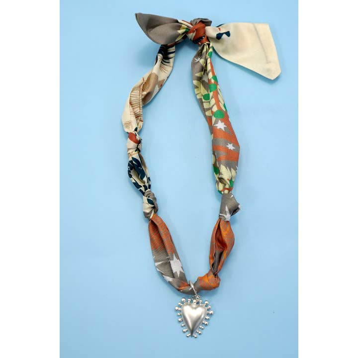 JOSSLYN by Wall to Wall Handcrafted Scarf Interchangeable Charm Necklace | 80N92095 B