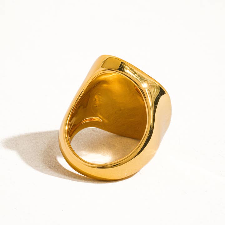 Flanerie by MAIQ Calypso 18k Gold Natural Shell Statement Ring by Flanerie by MAIQ