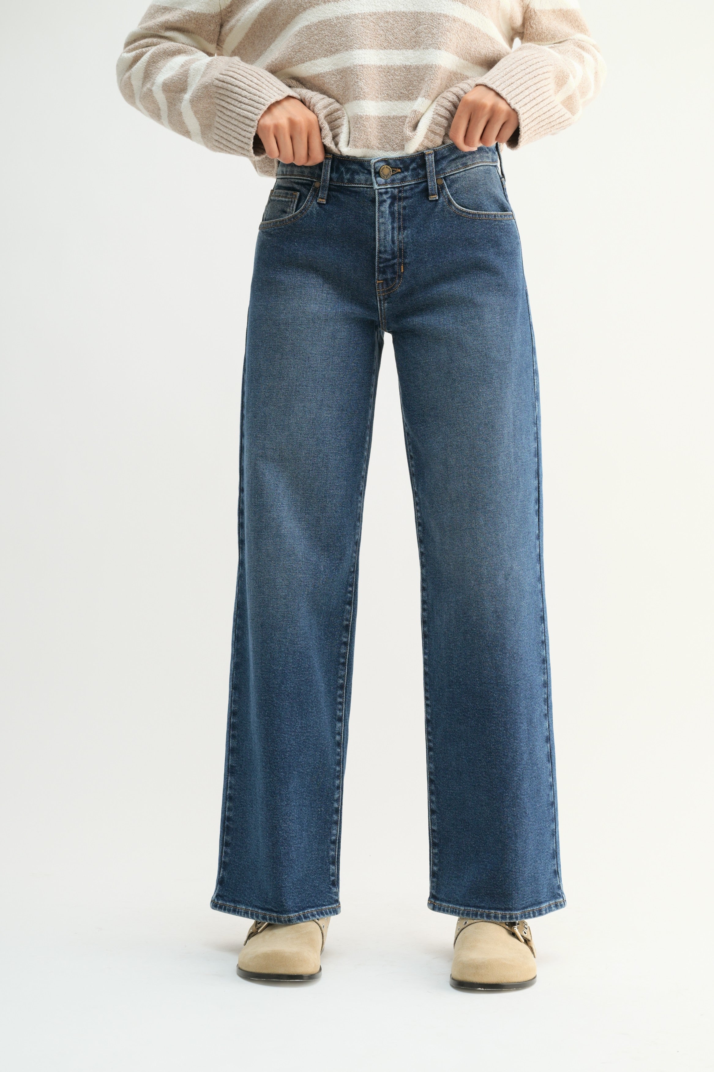 SJG Mid Rise Slim Wide Leg in Dark Denim