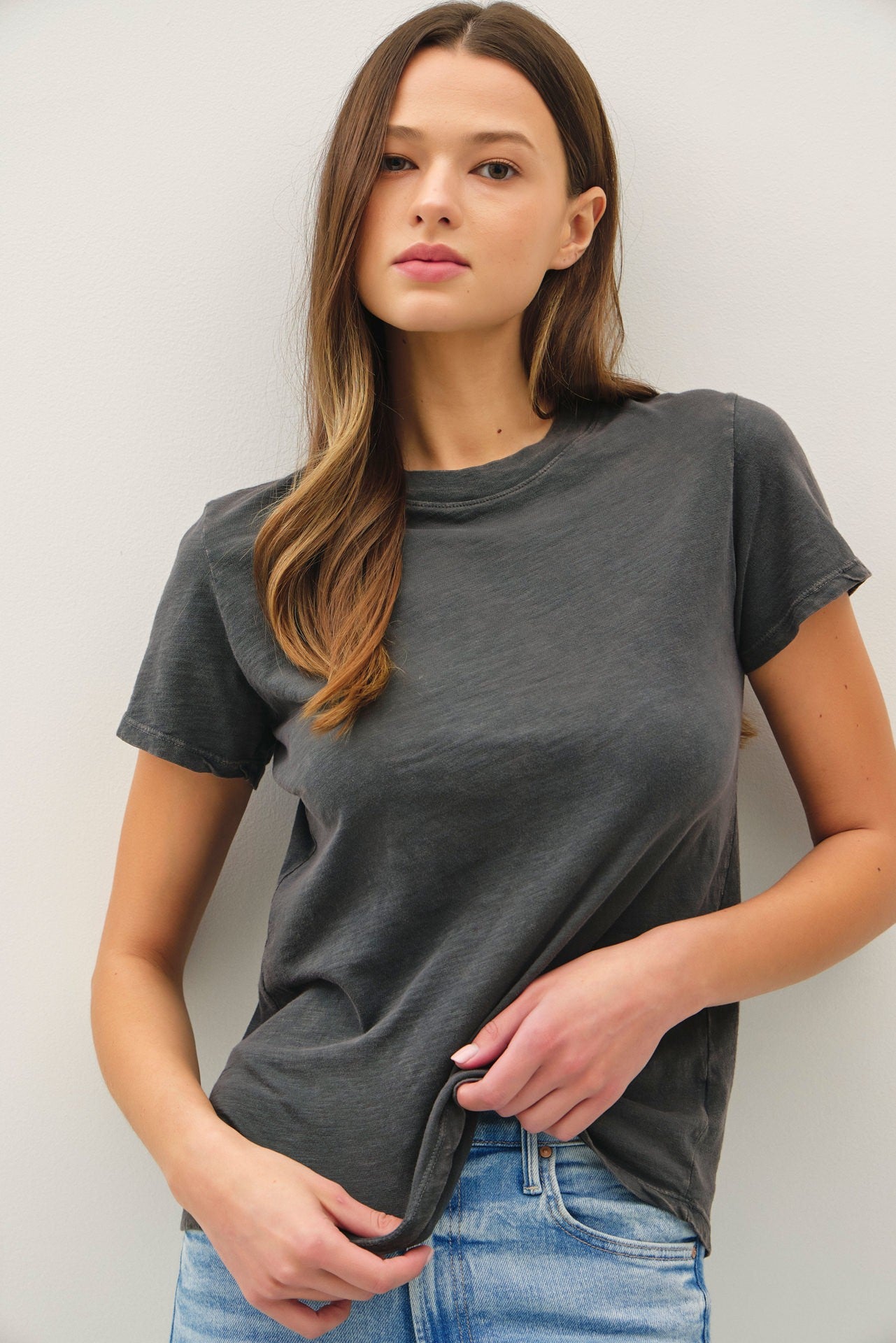 GOLDEN Amabel Classic Acid Wash Cotton T-Shirt Charcoal