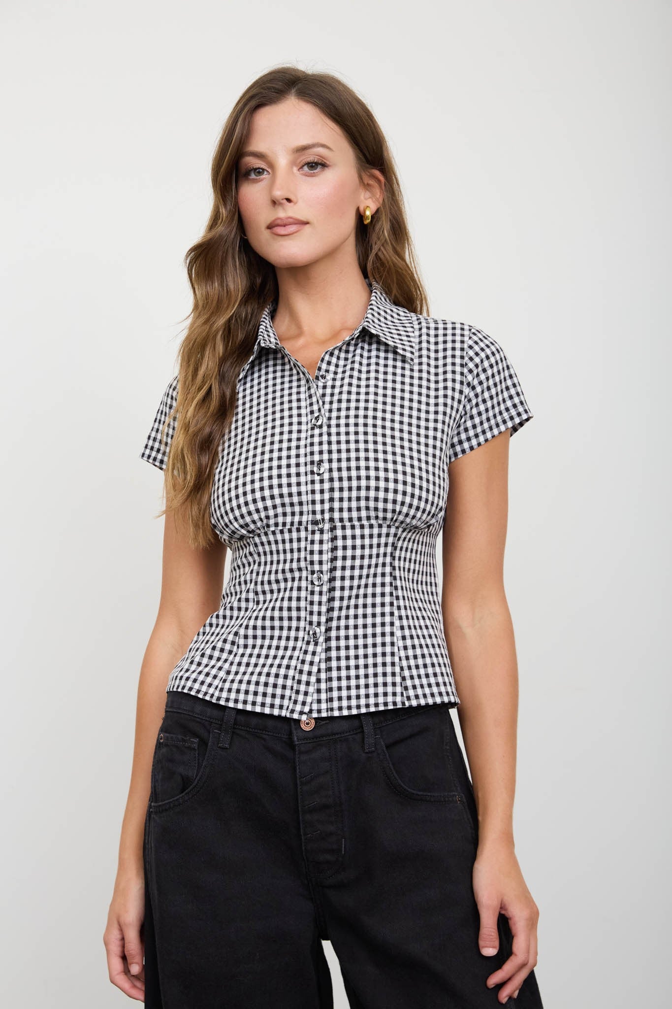 GOLDEN Calista Gingham Collared Short Sleeve Contoured Top