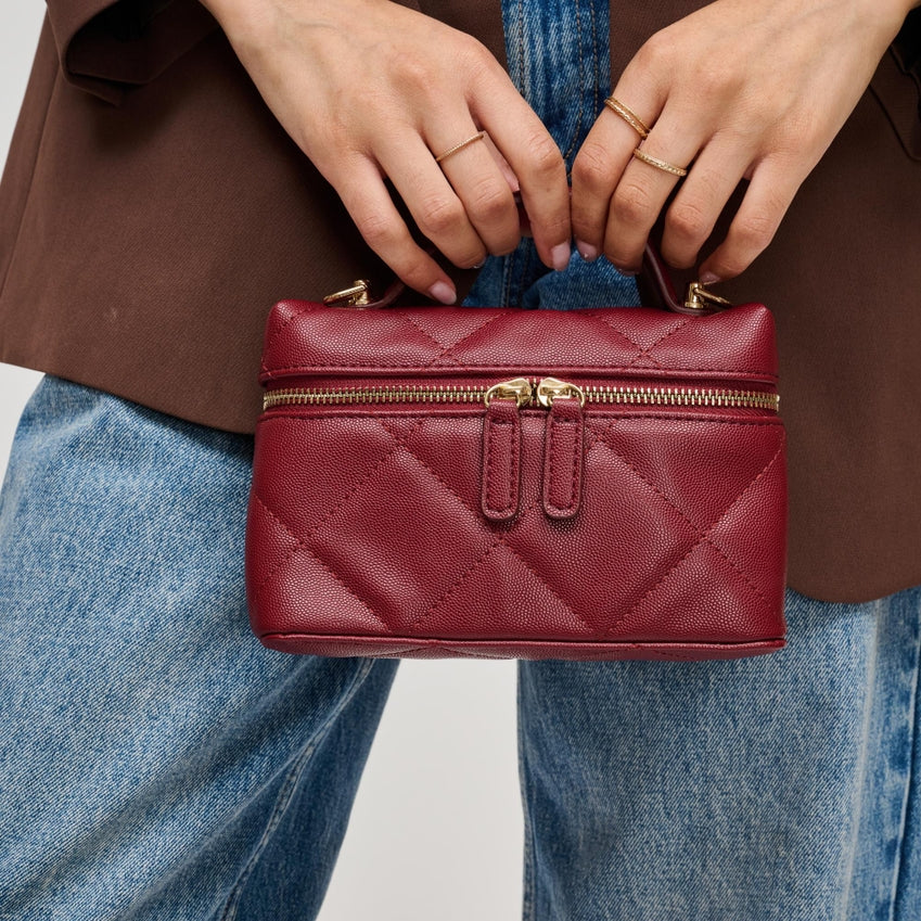 Urban Expressions Snow Crossbody by Urban Expressions