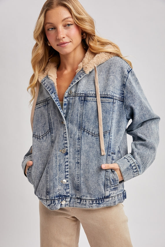 Bluivy Button Down Faux Fur Hooded Denim Jacket Light Wash