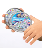 Crazy Aaron's Kawaii Cute - 4" Full Size Thinking Putty Tin