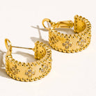 Flanerie by MAIQ Ismaël 18K Gold Vintage Floral Hoop Earring