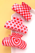 JOSSLYN by Wall to Wall Swirl Heart Hair Claw Clips