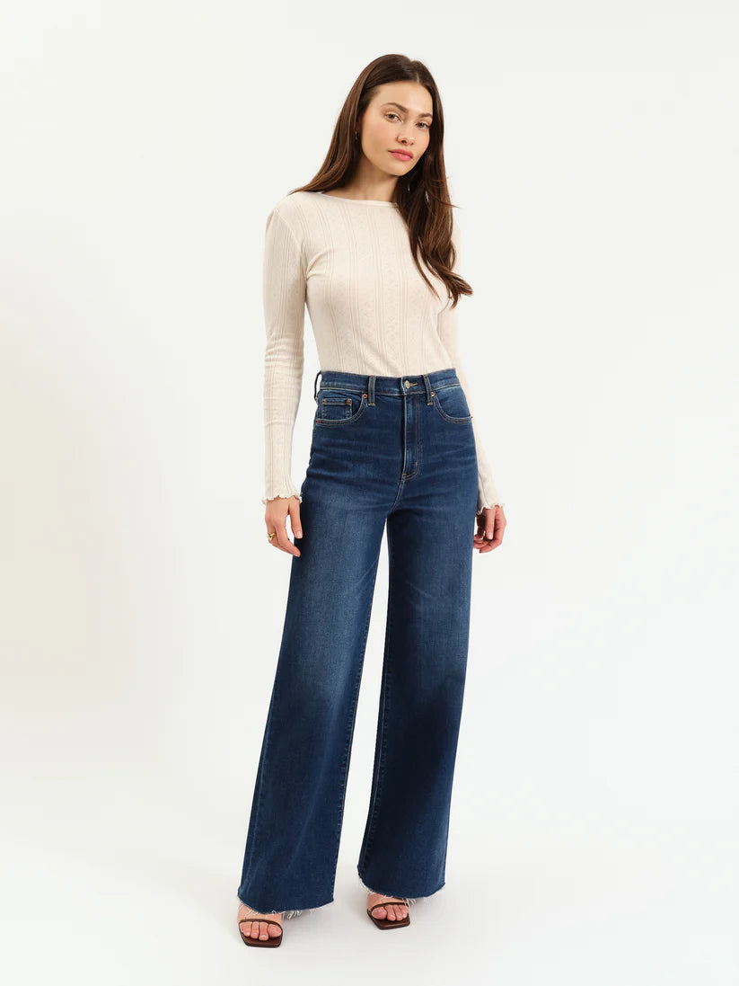 Daze Denim Far Out High Rise Wide Leg in Waterfall