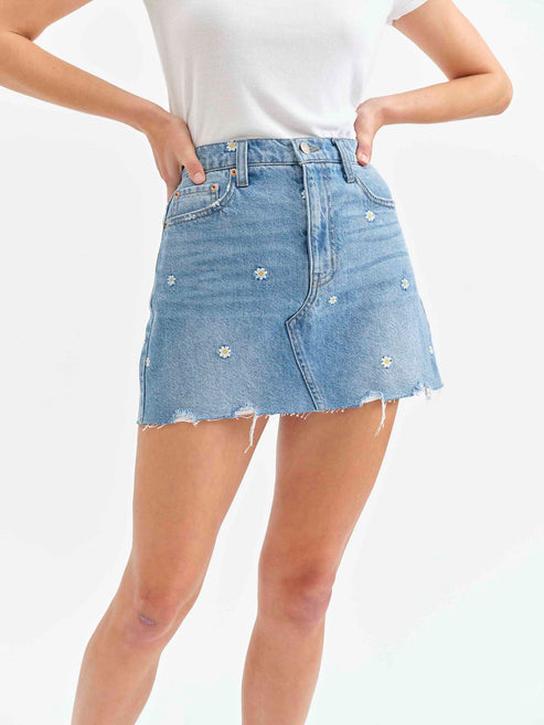 Daze Denim Malibu Mid Waist Studded Mini Skirt in Daze-y