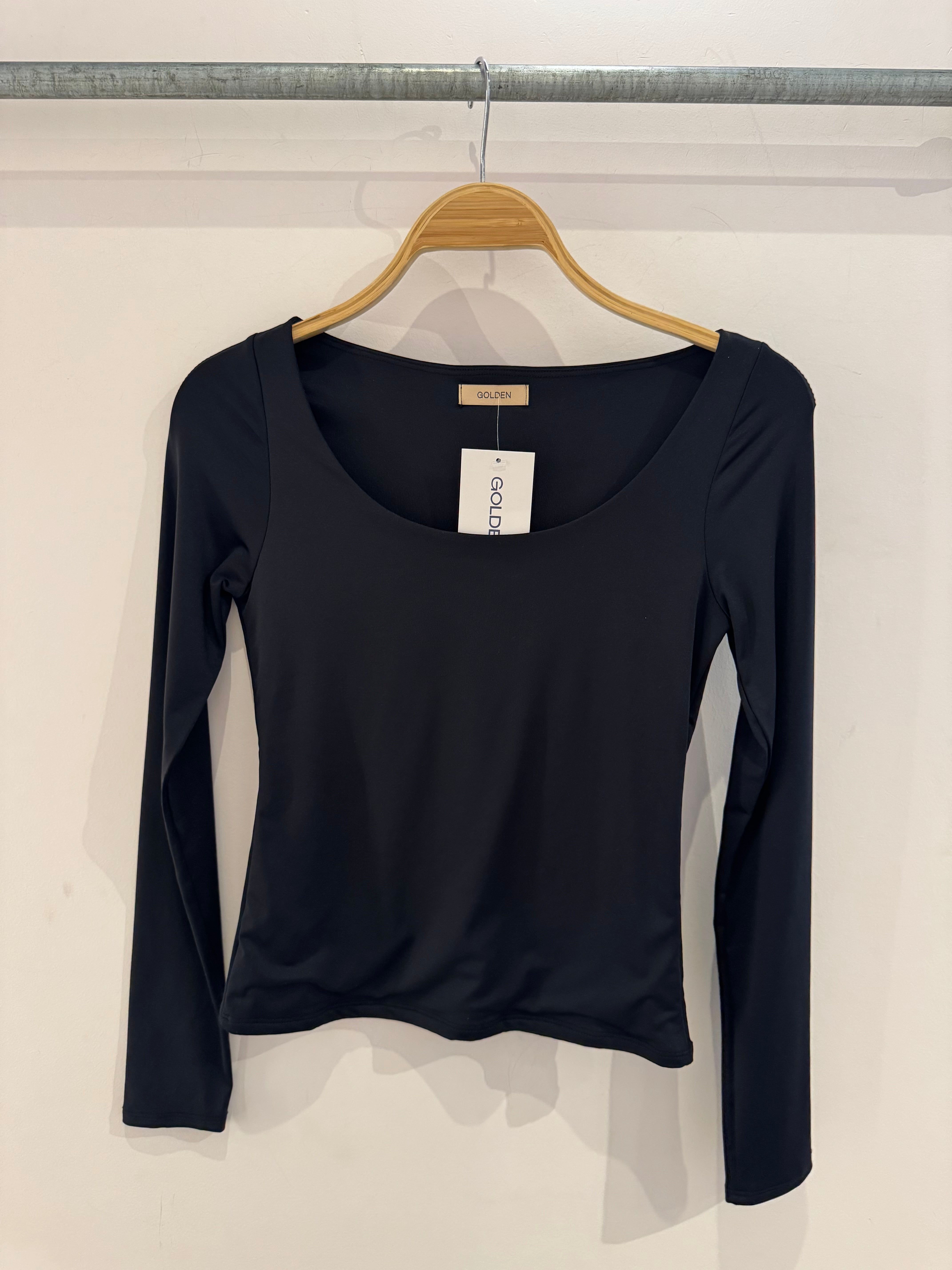 Golden Zephyra Butter Knit Double Layer Scoop Neck Top