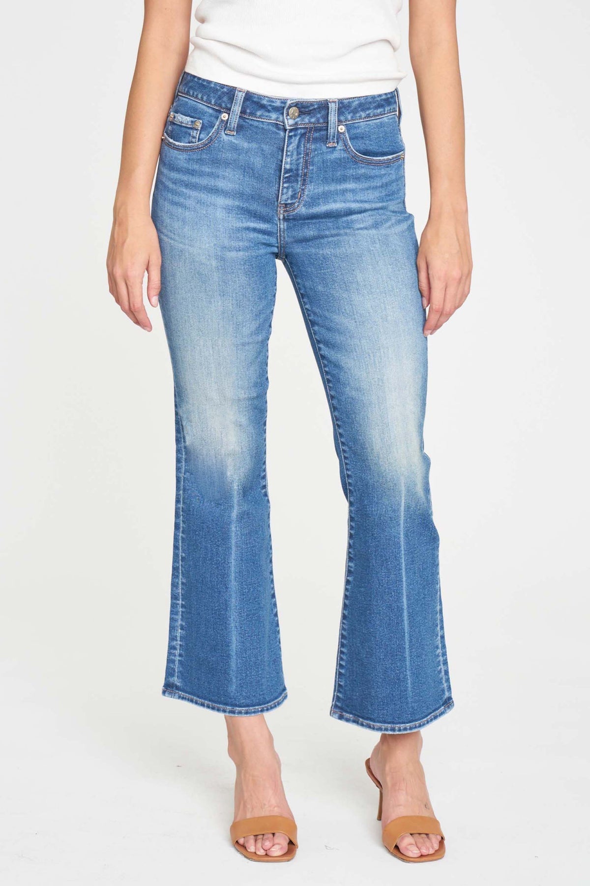 Daze Denim Runaway Low Rise Crop Flare in Affectionate