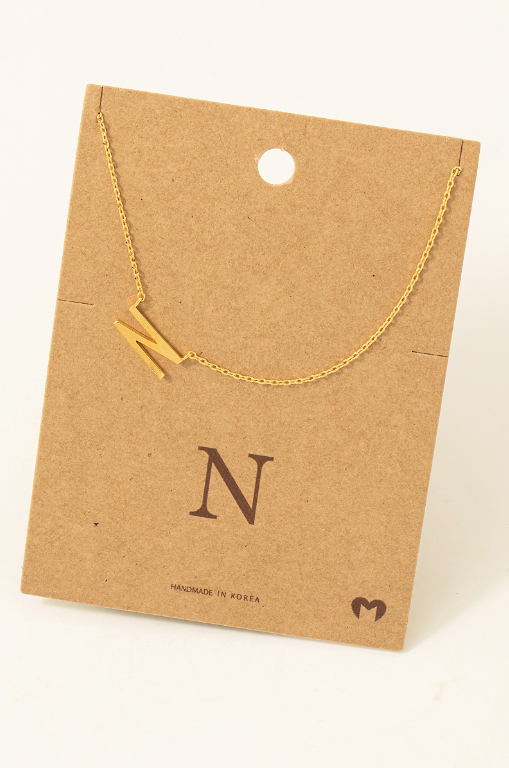 GOLDEN Astrid Initial Necklace Gold