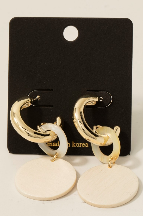 YAZ. Ellipsis Shell Hoop Earrings