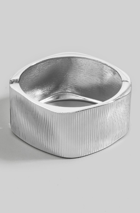 YAZ. Ridged Irregular Hinge Bangle
