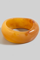 YAZ. Chunky Marbled Bangle in Bier
