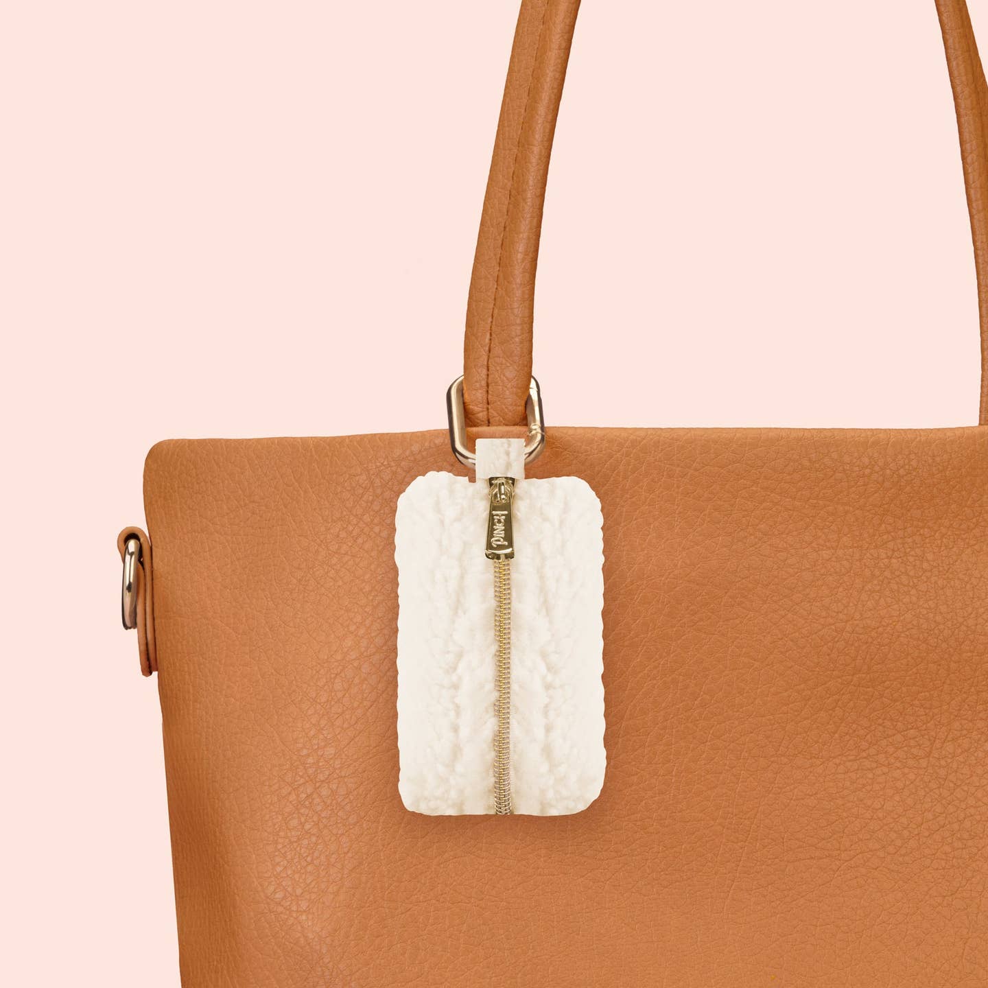 Pinch Provisions Sherpa Minimergency Charm - Ivory