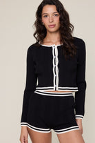 GOLDEN Lotus Color Line Point Long Sleeve Crop Knit Top - Black