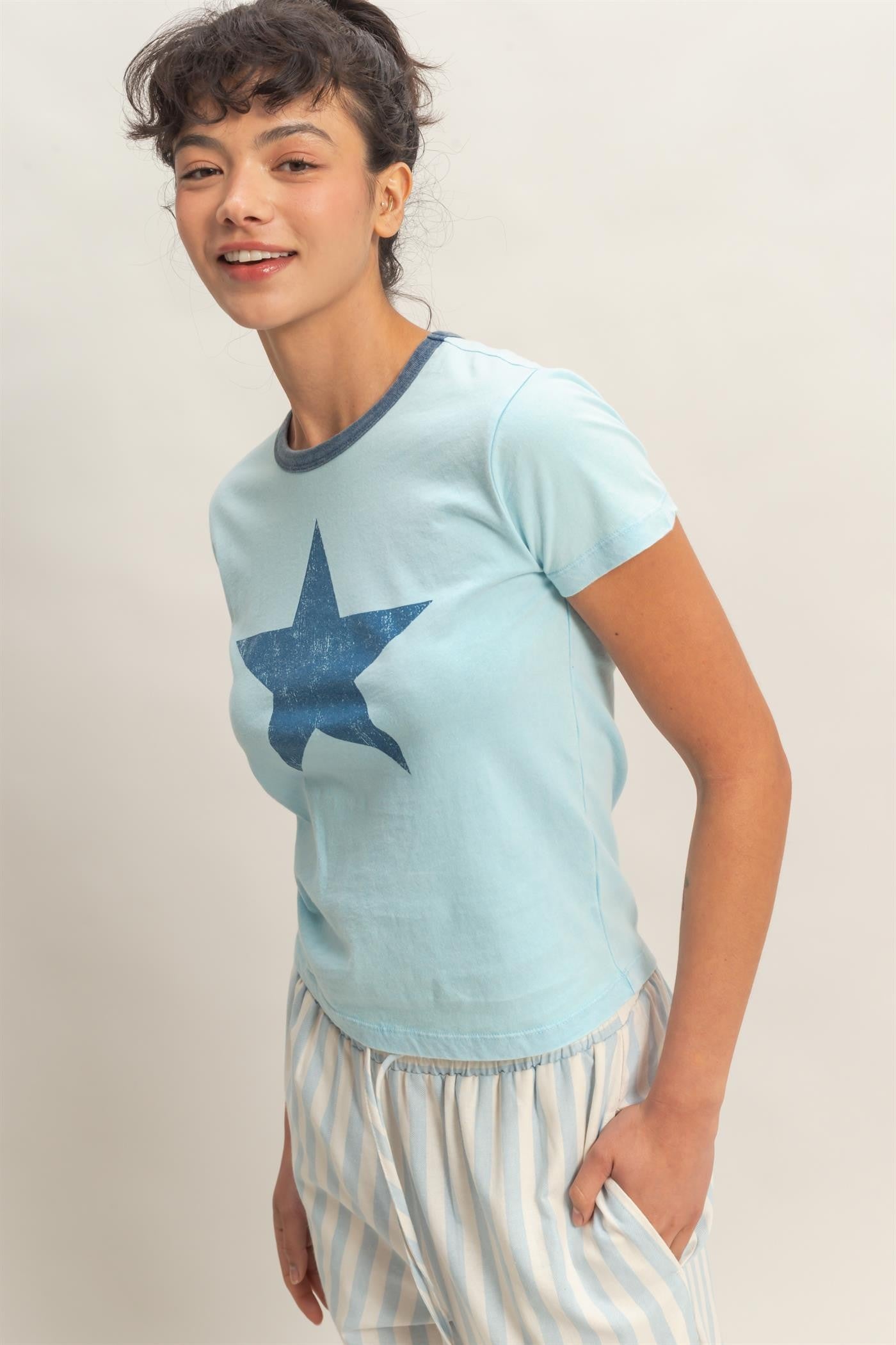 YAZ. Tabby Star Graphic Crew Neck T-shirt
