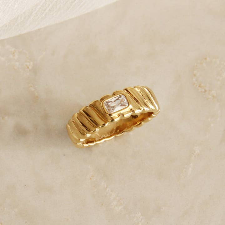 Maive Croissant Twist CZ Cigar Band Ring